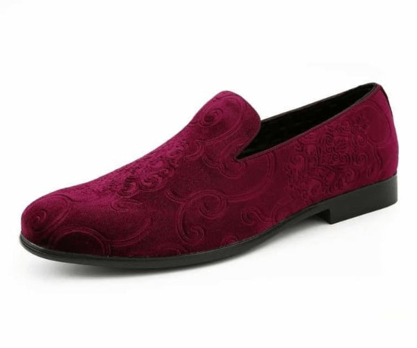 Step into sophistication with Bryant Burgundy Tuxedo Shoes—premium velvet, paisley texture, and slip‑on comfort for weddings, galas, and upscale events.