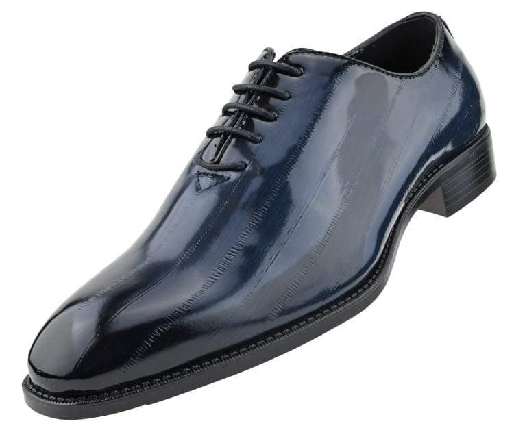 Make a statement with the Brayden Two‑Tone Exotic Oxford—bold men’s dress shoes with faux‑exotic print, ombre toe, and sleek style for parties and special events.